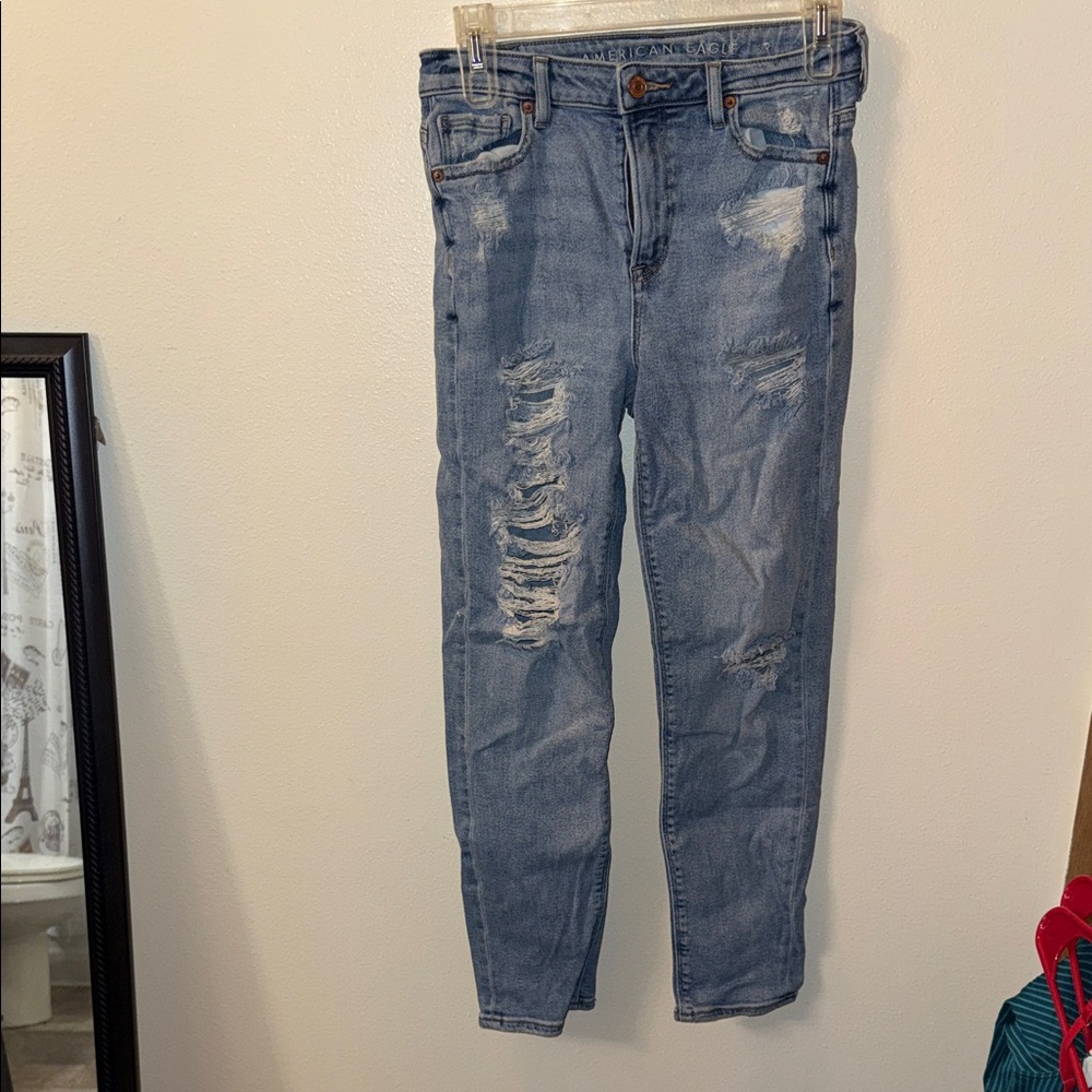 American Eagle Outfitters Distressed Light Blue Jeans